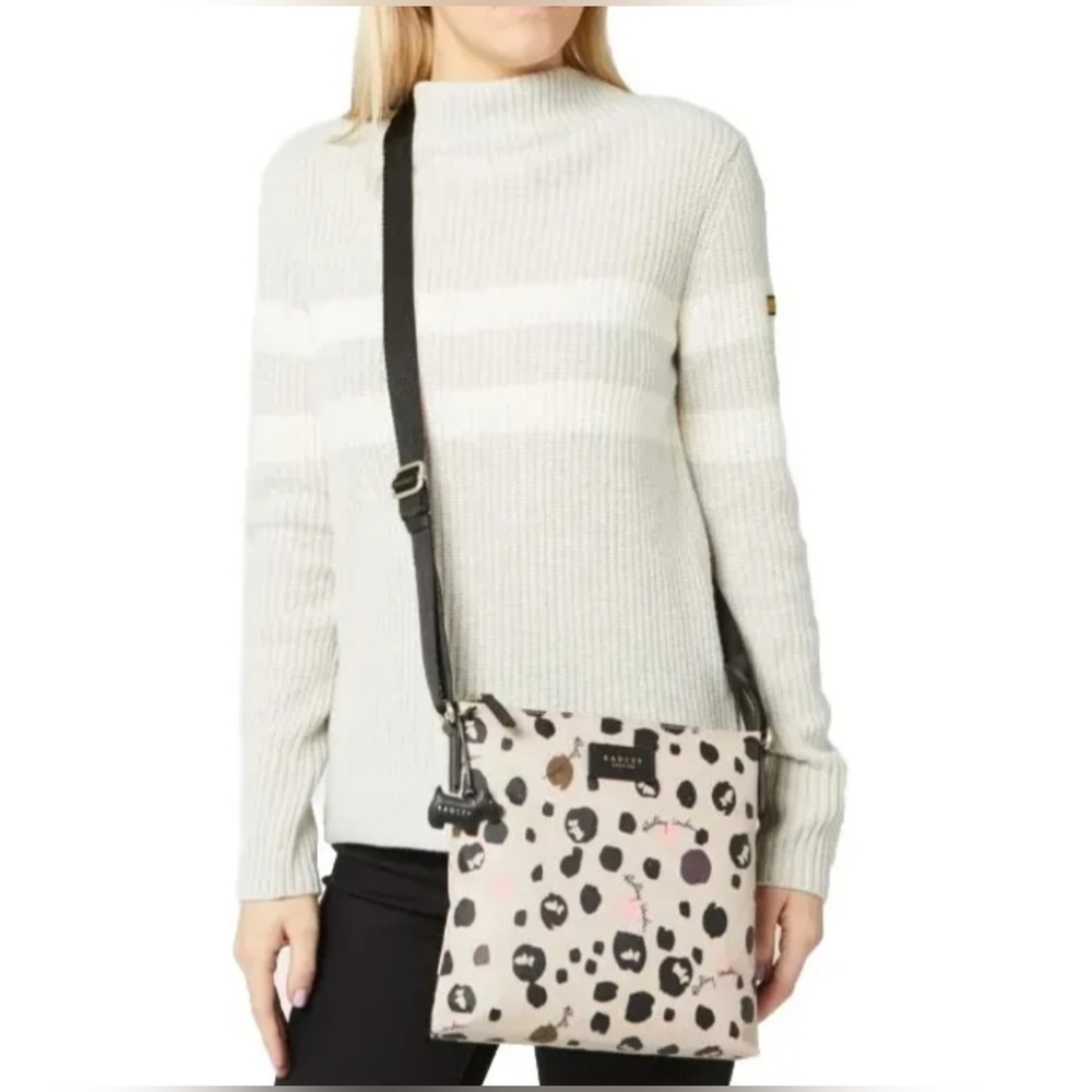 RADLEY LONDON Women's Dove Grey Bubble Dog Small Zipper Top Cross Body Bag EUC